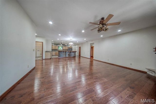 283 Broken Post Drive, Richland, MO 65556