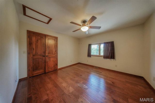 283 Broken Post Drive, Richland, MO 65556