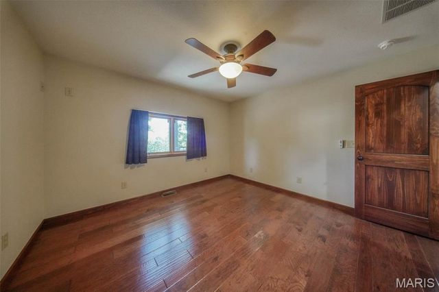 283 Broken Post Drive, Richland, MO 65556