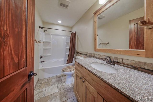 283 Broken Post Drive, Richland, MO 65556