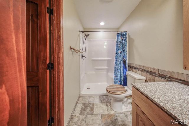 283 Broken Post Drive, Richland, MO 65556