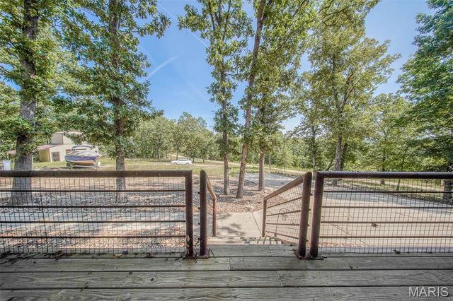 283 Broken Post Drive, Richland, MO 65556