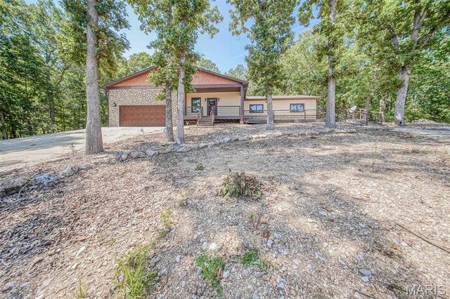 283 Broken Post Drive, Richland, MO 65556