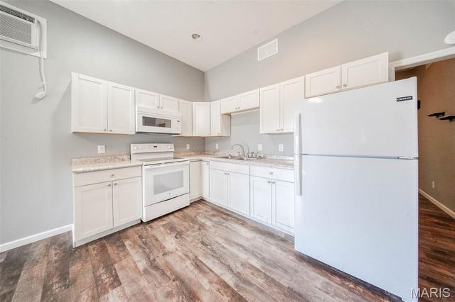 283 Broken Post Drive, Richland, MO 65556