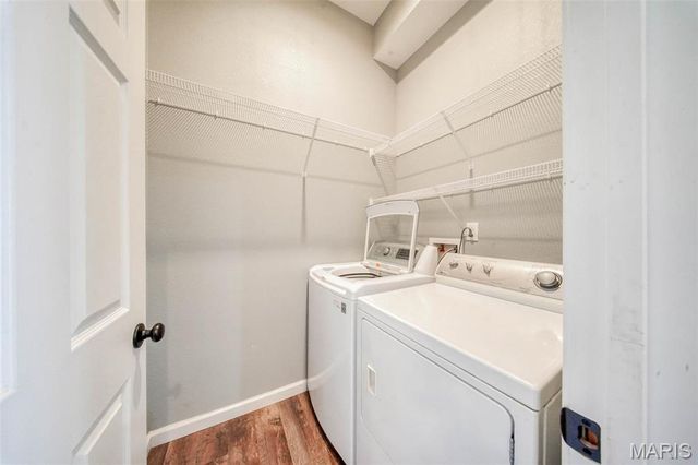 283 Broken Post Drive, Richland, MO 65556