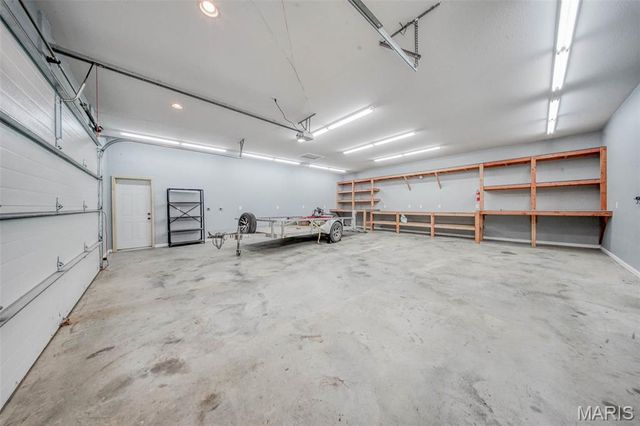 283 Broken Post Drive, Richland, MO 65556