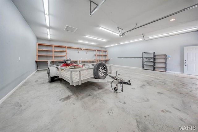 283 Broken Post Drive, Richland, MO 65556