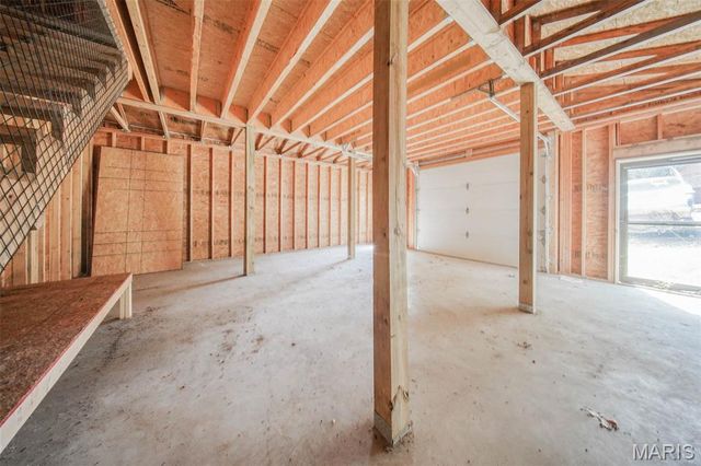 283 Broken Post Drive, Richland, MO 65556