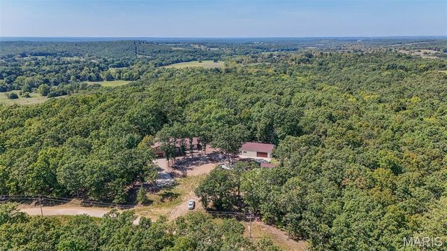 283 Broken Post Drive, Richland, MO 65556