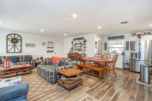 859 Fm 902, Gainesville, TX 76240