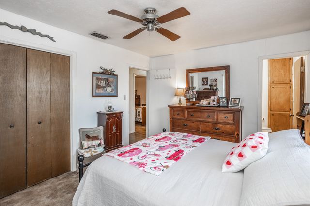 859 Fm 902, Gainesville, TX 76240