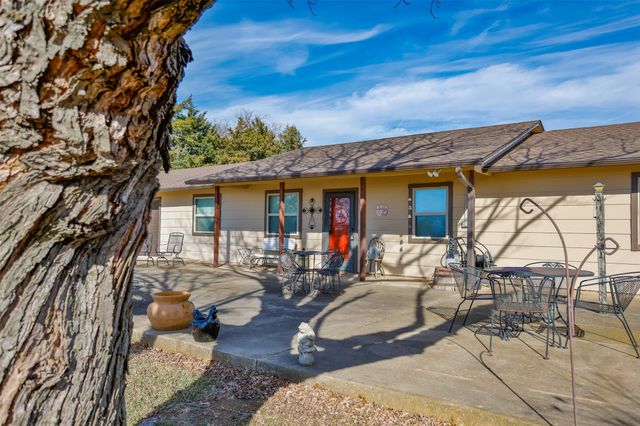 859 Fm 902, Gainesville, TX 76240