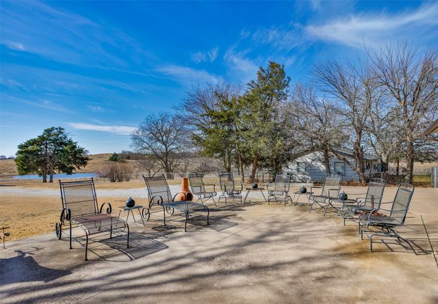 859 Fm 902, Gainesville, TX 76240