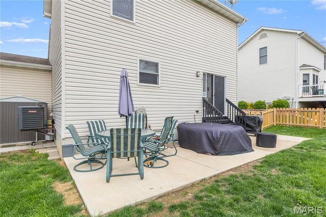 411 Carrollton Drive, Wentzville, MO 63385