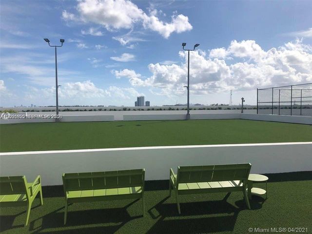 16385 Biscayne Blvd 3019, North Miami Beach, FL 33160