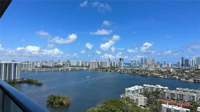 16385 Biscayne Blvd 3019, North Miami Beach, FL 33160