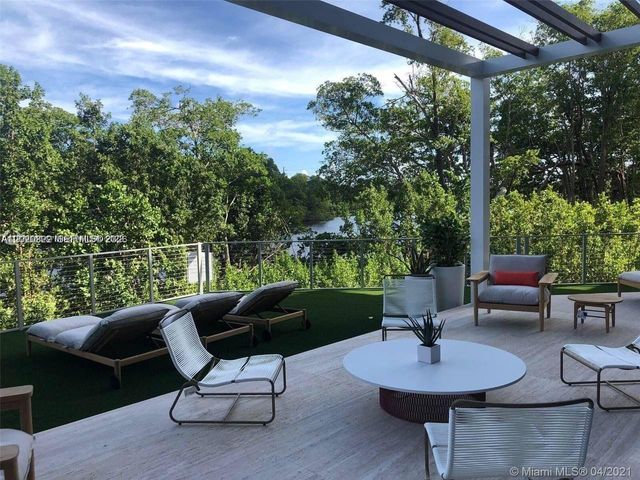16385 Biscayne Blvd 3019, North Miami Beach, FL 33160