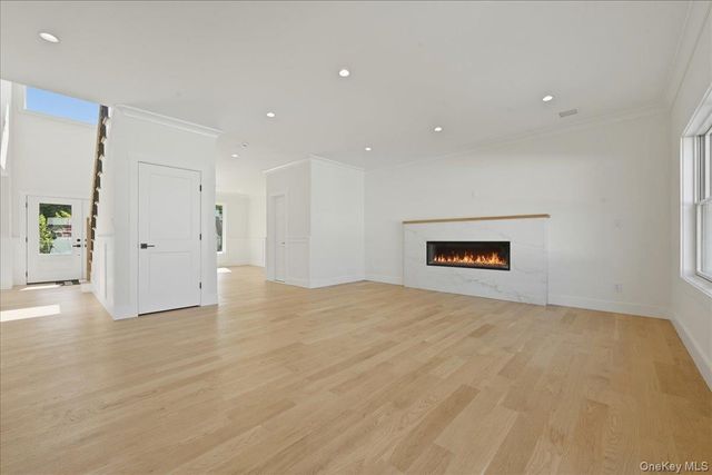 72 Cypress Lane, Westbury, NY 11590