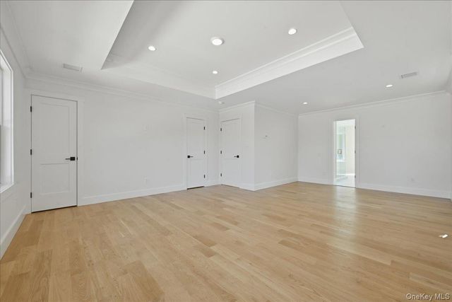 72 Cypress Lane, Westbury, NY 11590