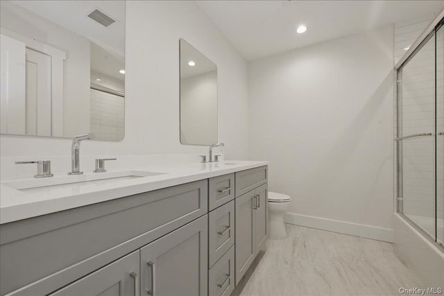 72 Cypress Lane, Westbury, NY 11590