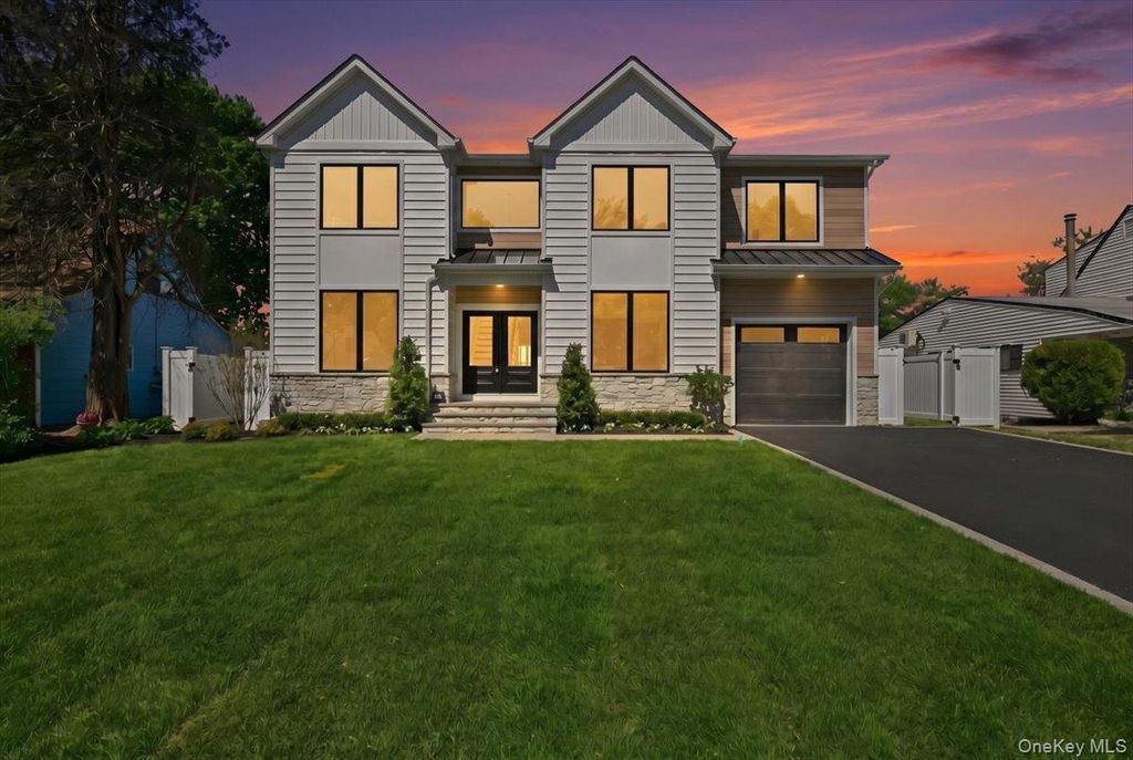 72 Cypress Lane, Westbury, NY 11590