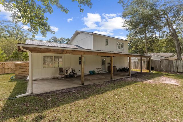 405 Pine Hills Dr., Dothan, AL 36301