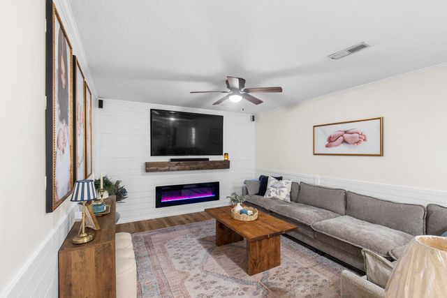 405 Pine Hills Dr., Dothan, AL 36301