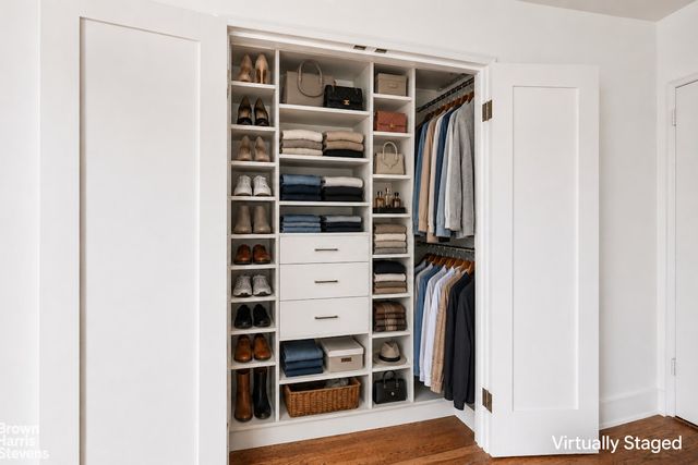 525 W 235TH Street # 4D, New York City, NY 10463