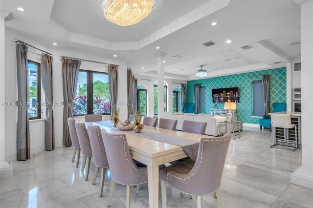 2085 Keystone Blvd, North Miami, FL 33181