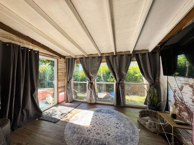 3981 Eastside Calpella Rd, Ukiah, CA 95482