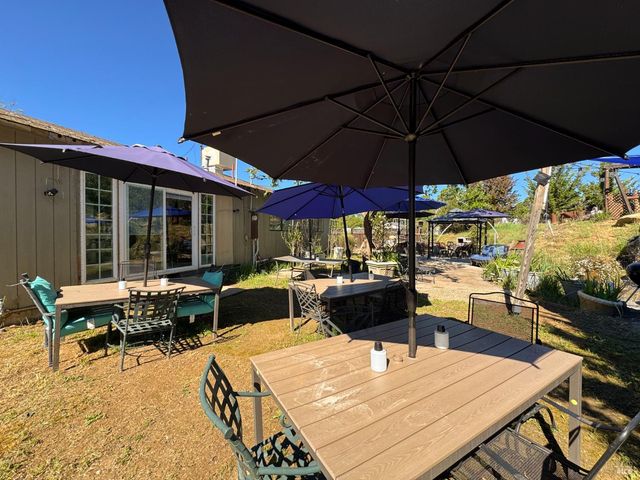 3981 Eastside Calpella Rd, Ukiah, CA 95482