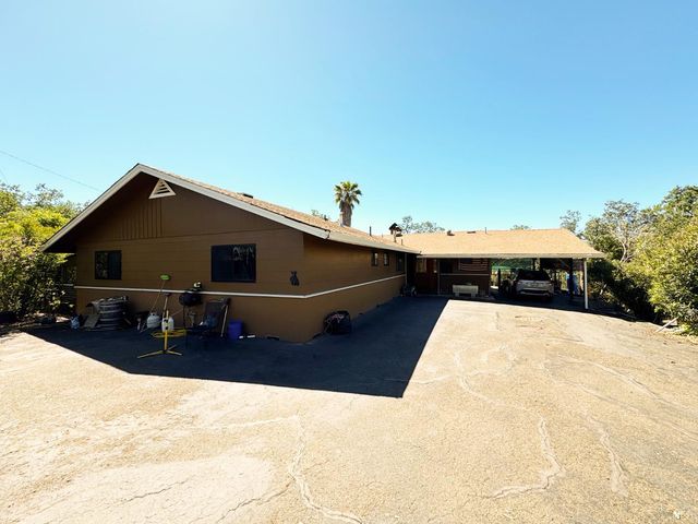 3981 Eastside Calpella Rd, Ukiah, CA 95482