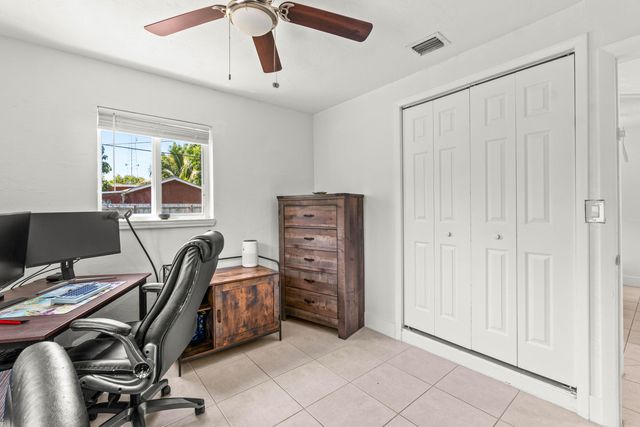 414 SW 15th Avenue, Delray Beach, FL 33444