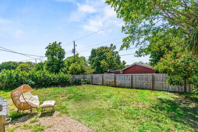 414 SW 15th Avenue, Delray Beach, FL 33444