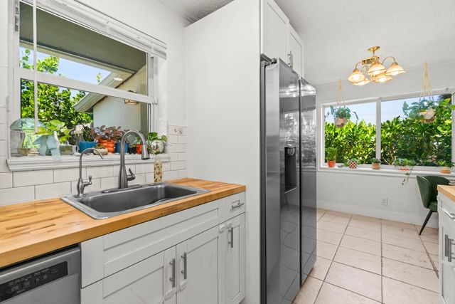 414 SW 15th Avenue, Delray Beach, FL 33444