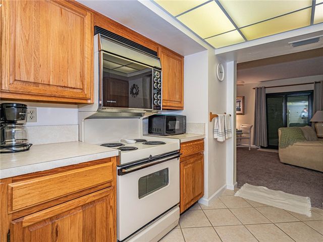 1700 Ocean Drive 201, Vero Beach, FL 32963