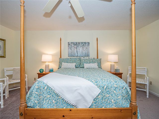 1700 Ocean Drive 201, Vero Beach, FL 32963