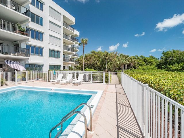 1700 Ocean Drive 201, Vero Beach, FL 32963