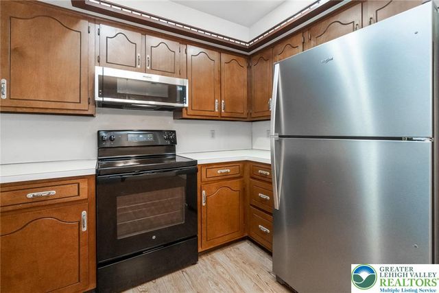 4653 Cheryl Drive, Bethlehem City, PA 18017