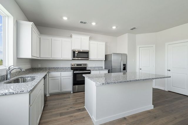 5003 Delano Street, Greenville, TX 75401
