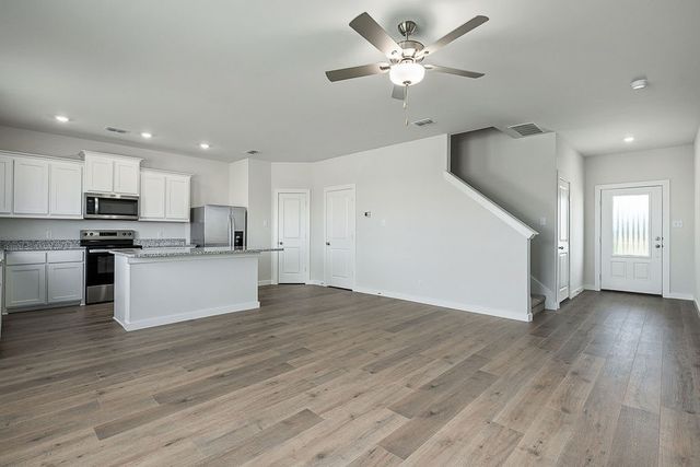 5003 Delano Street, Greenville, TX 75401