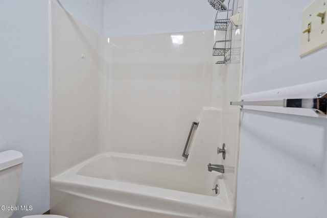 43 Russell Drive, Stillwater, NY 12170