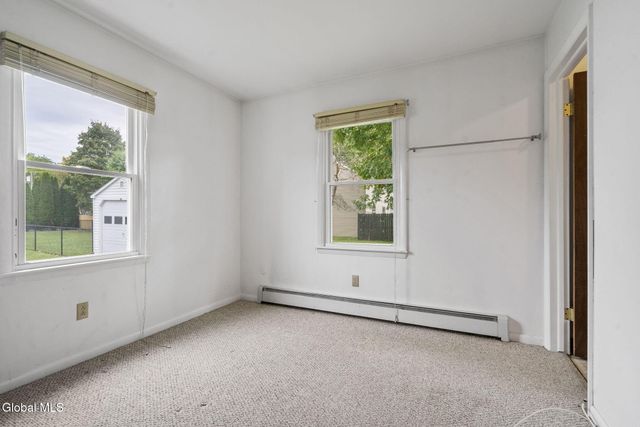 43 Russell Drive, Stillwater, NY 12170