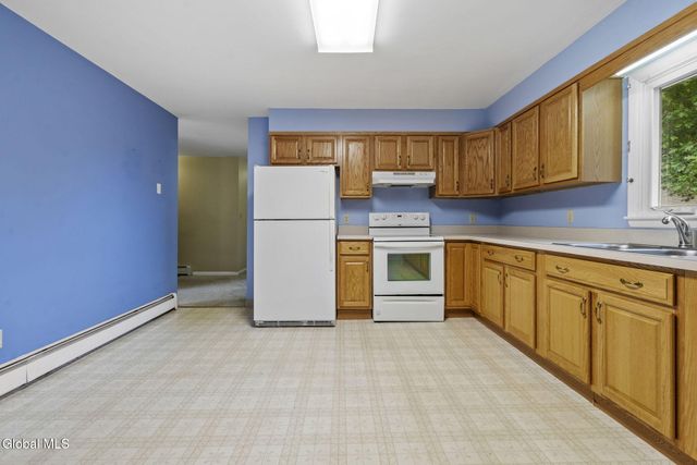 43 Russell Drive, Stillwater, NY 12170