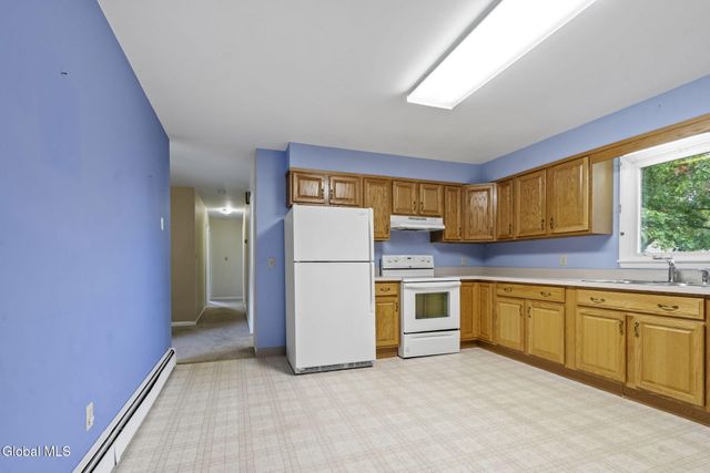 43 Russell Drive, Stillwater, NY 12170