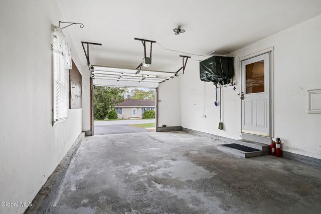 43 Russell Drive, Stillwater, NY 12170