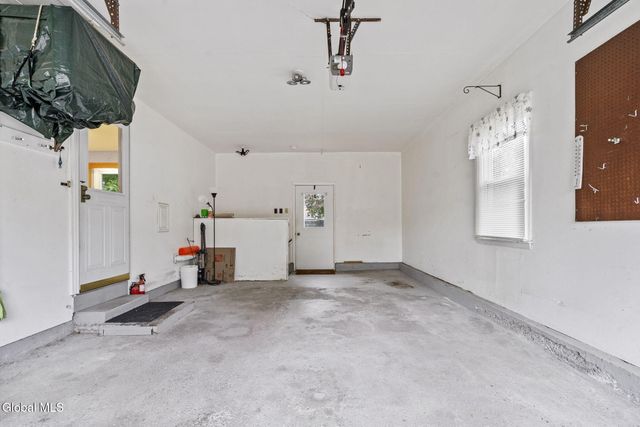 43 Russell Drive, Stillwater, NY 12170