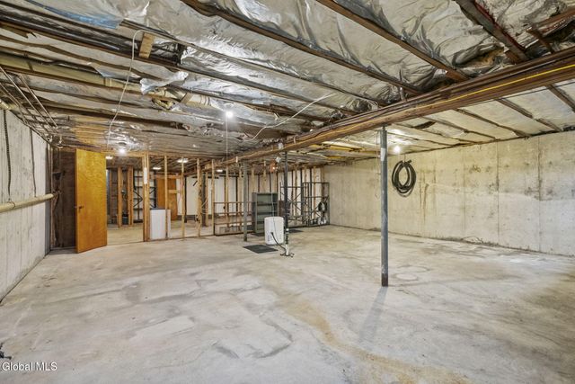 43 Russell Drive, Stillwater, NY 12170