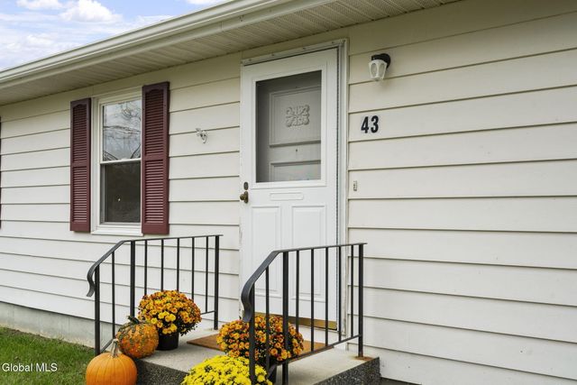 43 Russell Drive, Stillwater, NY 12170