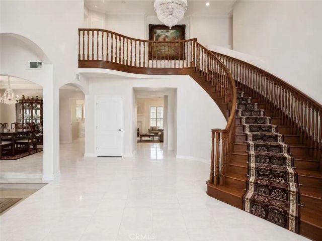 17314 Lassen Ct., Northridge, CA 91325